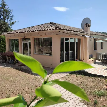 Studio Im Gruenen Mit Pool Biot Exterior photo
